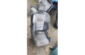 Renault 21 ön sağ koltuk