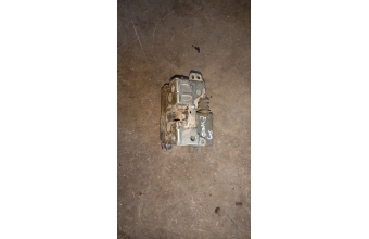 Renault 5 sağ ön kapı kilidi