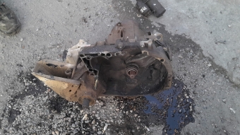 Renault 9 1.4 rni sanzıman