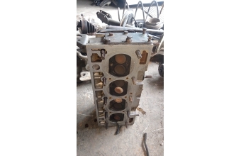 Renault 9 1.4 silindir kapak