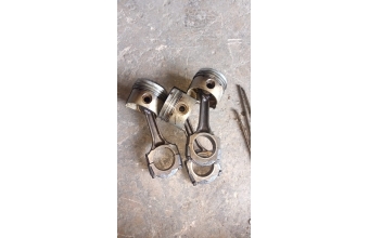 Renault 9 piston kollari