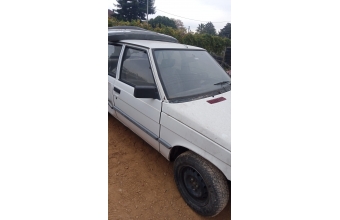 Renault Brodvay sağ ön kapi