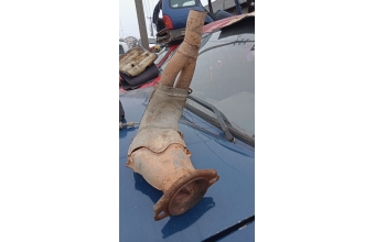 Renault Clio 1. 1.8 rs benzinli egzoz manifod boğazı