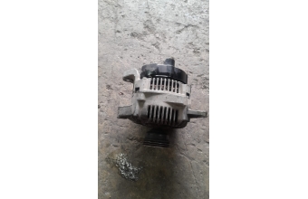 Renault clio 1.4 8v 1.6 8v sarz dinamosu orjinal parça
