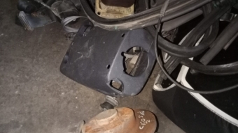 Renault Clio 2 direksiyon bakalit