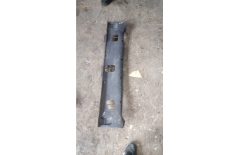 Renault Clio 2 hb bagaj kilit üst kaplamasi