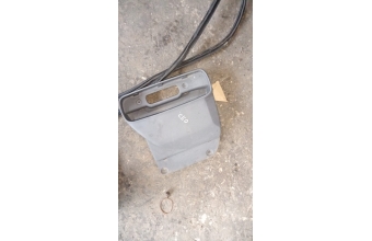 Renault Clio 2 koltuk alt plastik