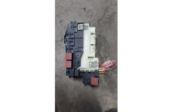 Renault clio 2 sigorta kutusu