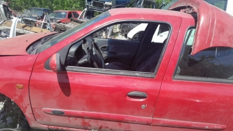 Renault Clio 2 sol ön kapı orjinal parça