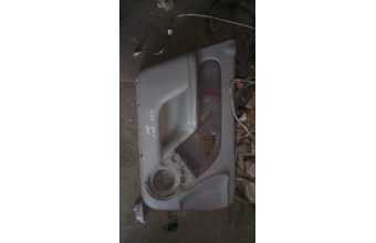 Renault Clio sol ön kapı döşemesi