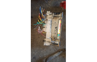 Renault esprexx sıgorta kutusu