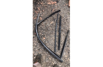 Renault fluence sağ kapı cam fitilleri