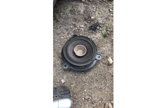 Renault fluence sağ ön kapı hoparlör