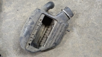 Renault Kango 1 9 hava filtre kutusu