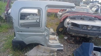 Renault Kango 2 sağ arka çamurluk