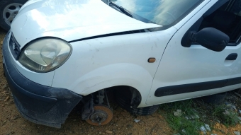 Renault Kango 2 sol ön camurluk