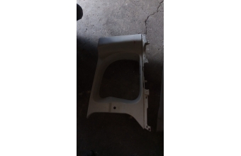 Renault Kango 3 sağ bagaj plastik