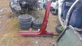 Renault Kango 3 sol orta kapı direği kesme