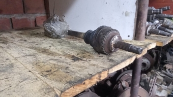 Renault kango sol akis