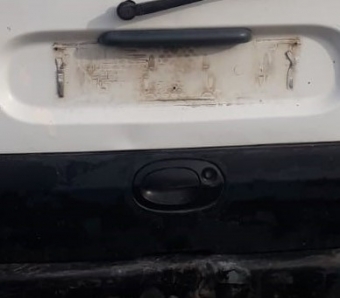 renault kangoo 1.9 tek sürgü çıkma bagaj kapak kolu