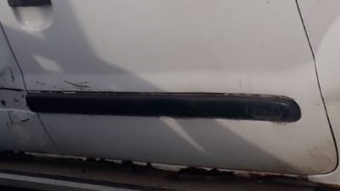 renault kangoo 1.9 tek sürgü çıkma sağ kapı bandı