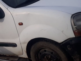 renault kangoo 1.9 tek sürgü çıkma sağ ön çamurluk