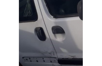 renault kangoo 1.9 tek sürgü çıkma sağ takım kapı kolu