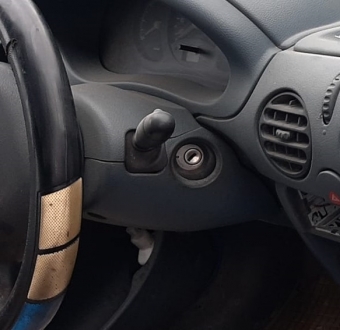 renault kangoo çıkma anahtar girişi