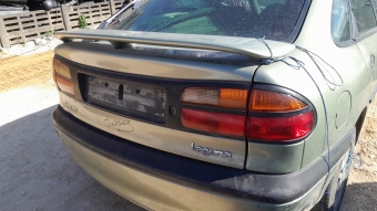 Renault Laguna 1 reflektör