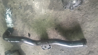 Renault Master 2 2.5 blok etraf su borusu