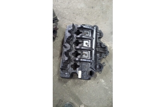 Renault Master 2 2.5 kulbutör kapak