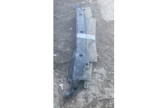 Renault master 2 cam önü izgarası