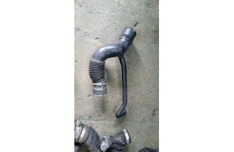 Renault Megane 1 1.6 8v hava filtre üst hortum