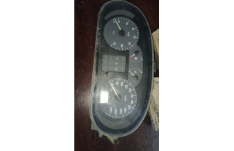 Renault Megane 1 cıft roket km saat