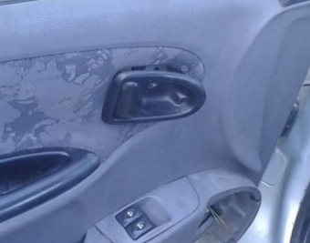 renault megane 1 çıkma sol ön kapı kolçağı