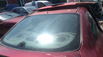 renault megane 1 coupe çıkma arka cam