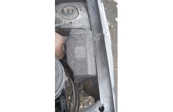 Renault Megane 1 dış sigorta kutusu