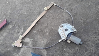 Renault Megane 1 sag ön cam krikosu