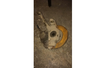 renault r12 çıkma sağ taşıyıcı disk fren merkezi