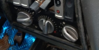 renault r19 1.6 karburatörlü çıkma klima kontrol paneli.