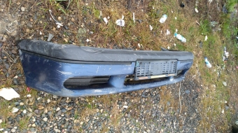 renault r19 1.6 karburatörlü çıkma ön tampon.