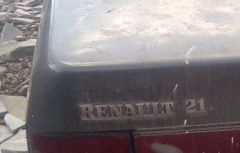 renault r21 optima 1.6 çıkma marka yazısı.