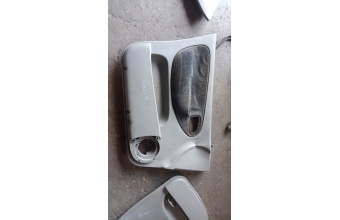 Renault Scenic 1 sol ön kapı doseme