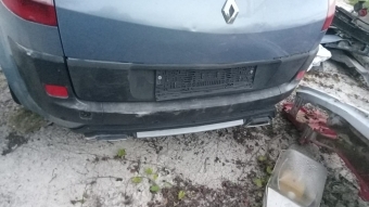Renault Scenic 2 arka tampon
