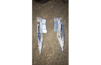 Renault scenic 2 kaput menteşesi