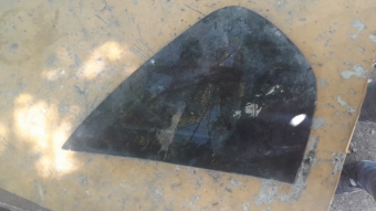 Renault Sembol talia kasa sol arka kelebek cam