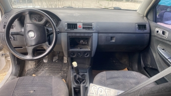 Skoda fabia 2005 model gögüs torpido
