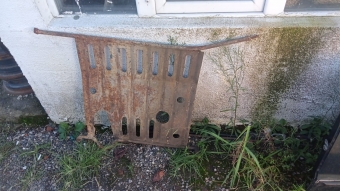 Skoda felicia motor alt muhafaza saci