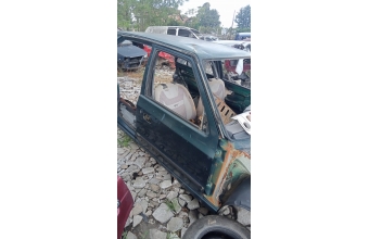 Skoda felicia sağ ön kapi