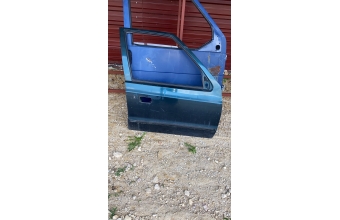 Skoda felicia sağ ön kapı